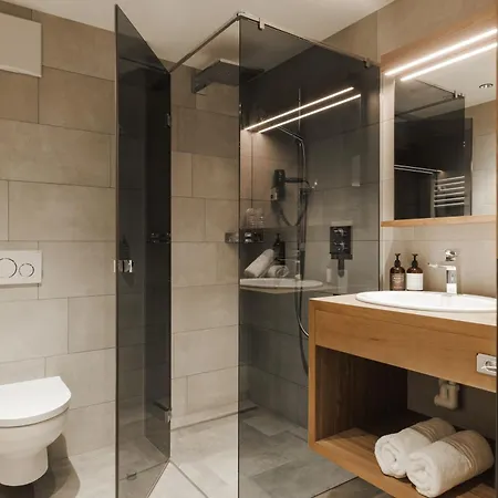 ホテル Kohlerhof - 4 Star Wellness & Active 4*