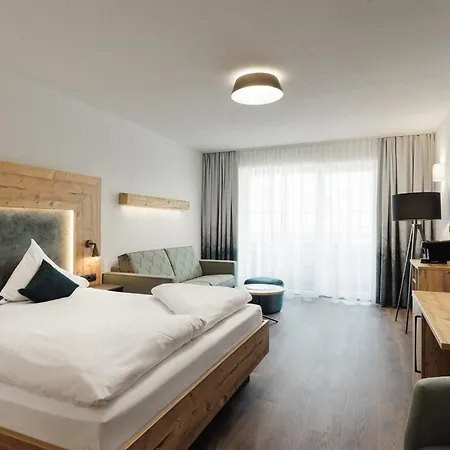 Hotel Kohlerhof - 4 Star Wellness & Active