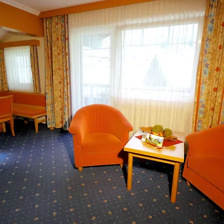 ホテル Kohlerhof - 4 Star Wellness & Active フューゲン