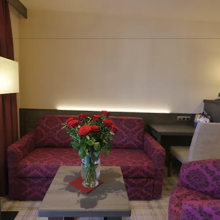 Kohlerhof - 4 Star Wellness & Active ホテル 4*