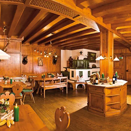 ホテル Kohlerhof - 4 Star Wellness & Active フューゲン