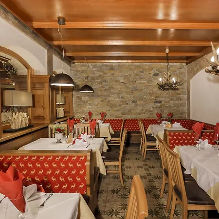 ホテル Kohlerhof - 4 Star Wellness & Active フューゲン