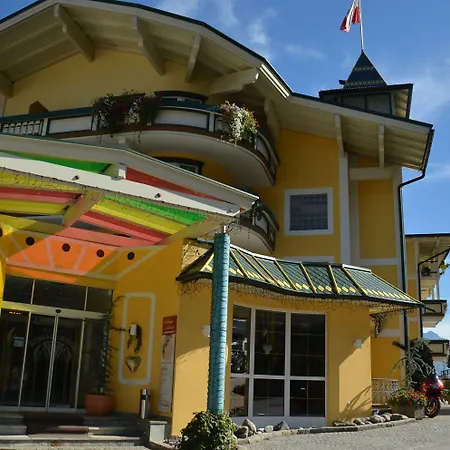 Kohlerhof - 4 Star Wellness & Active ホテル フューゲン