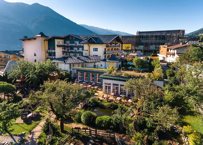 Kohlerhof - 4 Star Wellness & Active Otel