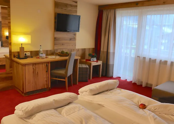 Kohlerhof - 4 Star Wellness & Active 4* Fuegen