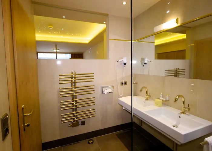 Otel Kohlerhof - 4 Star Wellness & Active 4*