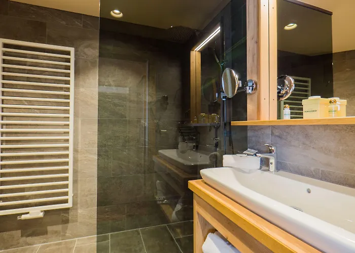 Kohlerhof - 4 Star Wellness & Active Hotel 4*