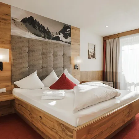 Kohlerhof Hotel 4*